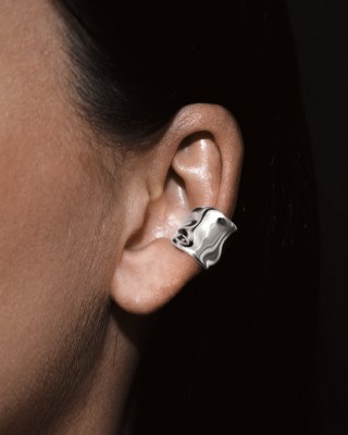 BILLION AVENUE MOLTEN ARA EARCUFF SILVER