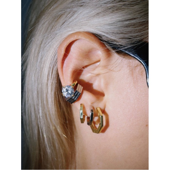 BILLION AVENUE SOLITAIRE CLASSIC EARCUFF GOLD