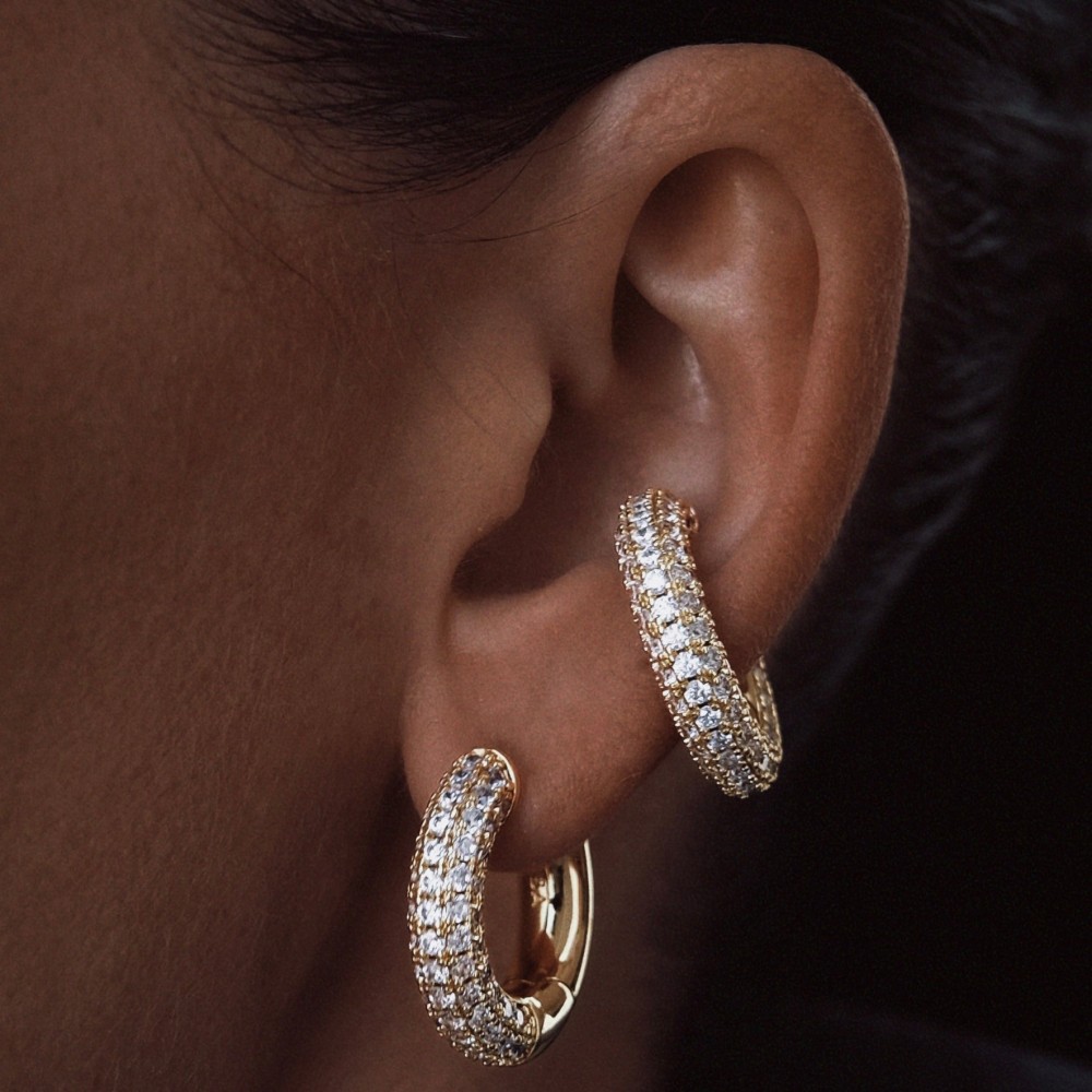 BILLION AVENUE CHUNKY KOS DIAMOND EARRING GOLD