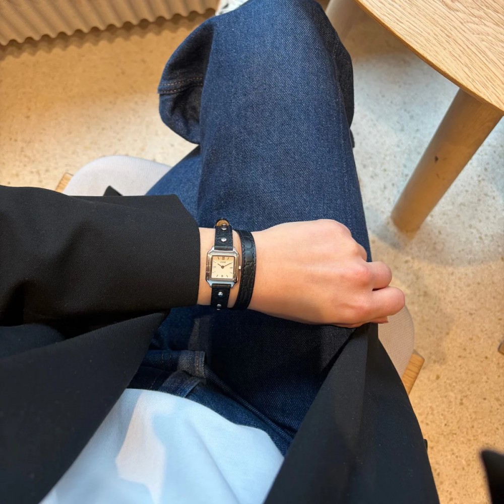 CLUSE Gracieuse Mini Petite Ρολόι Γυναικείο Μαύρο Διπλό Δερμάτινο λουράκι CW15508