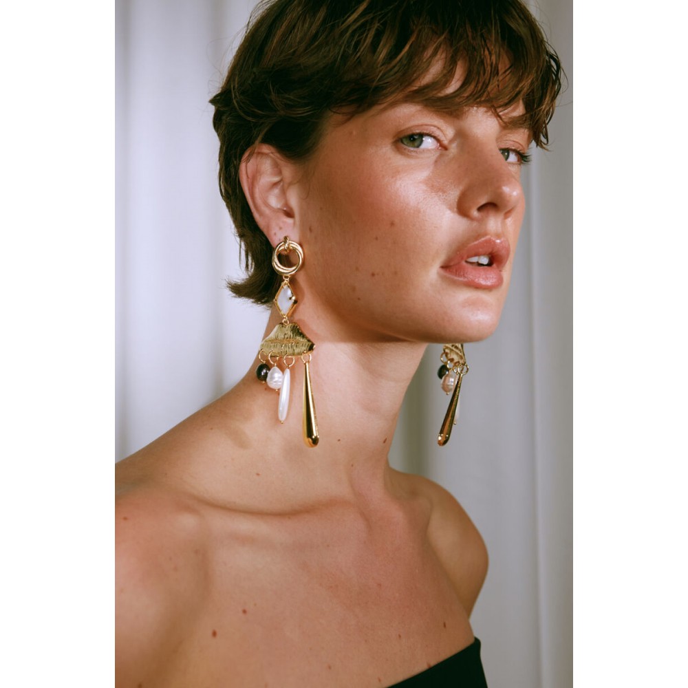 DESPERATE DESIGN SONIA Earrings Gold Bronze White Black Pearls
