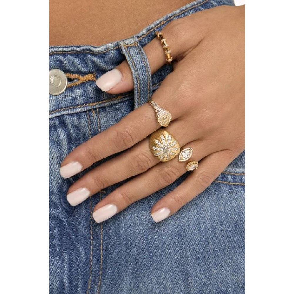 MYA BAY ARISTO SIGNET RING GOLD BA-437