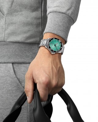 TISSOT T-Sport Seastar 1000 Ρολόι Unisex Ασημί Ανοξείδωτο Ατσάλι μπρασελέ T1204101109100