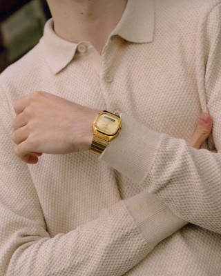 CASIO Vintage Dual Time Ρολόι Unisex Επιχρυσωμένο Ανοξείδωτο Ατσάλι μπρασελέ AQ-240EG-9AEF