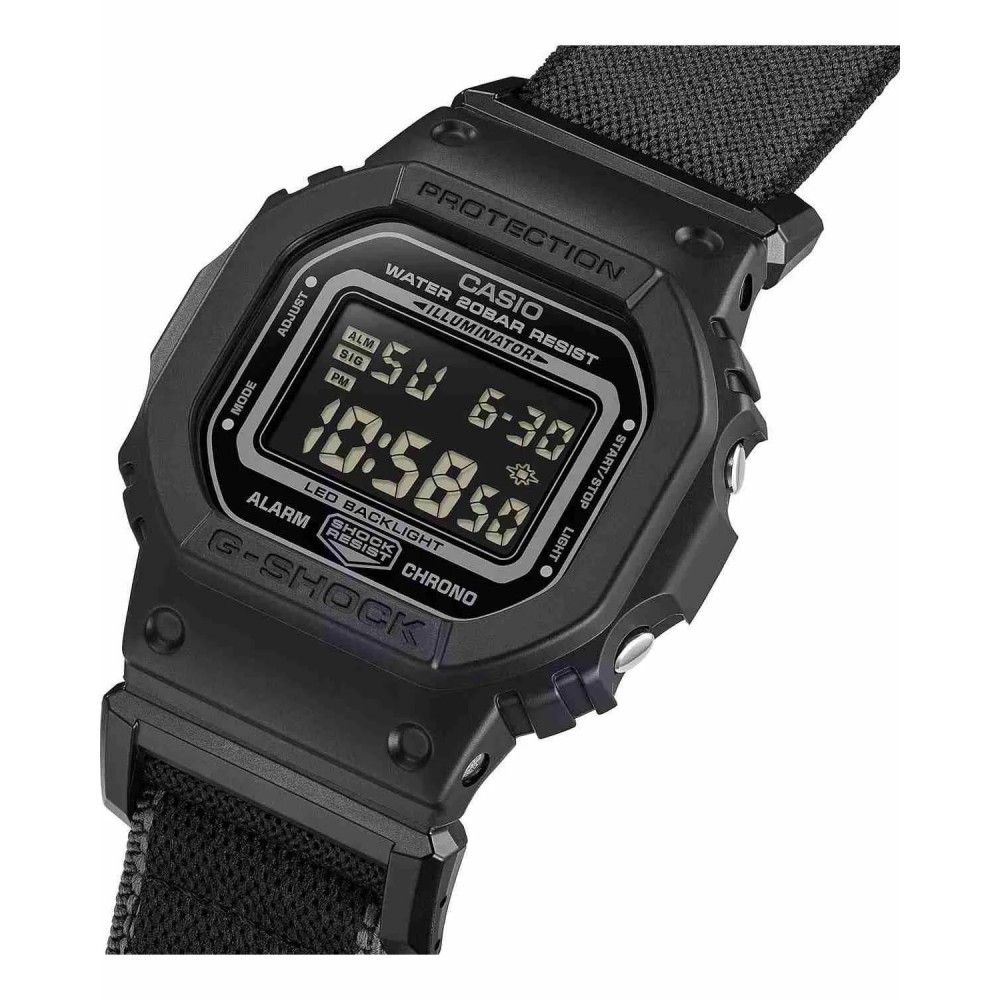 CASIO G-Shock Χρονογράφος Ρολόι Mαύρο Υφασμάτινο λουράκι DW-5600MNC-1ER