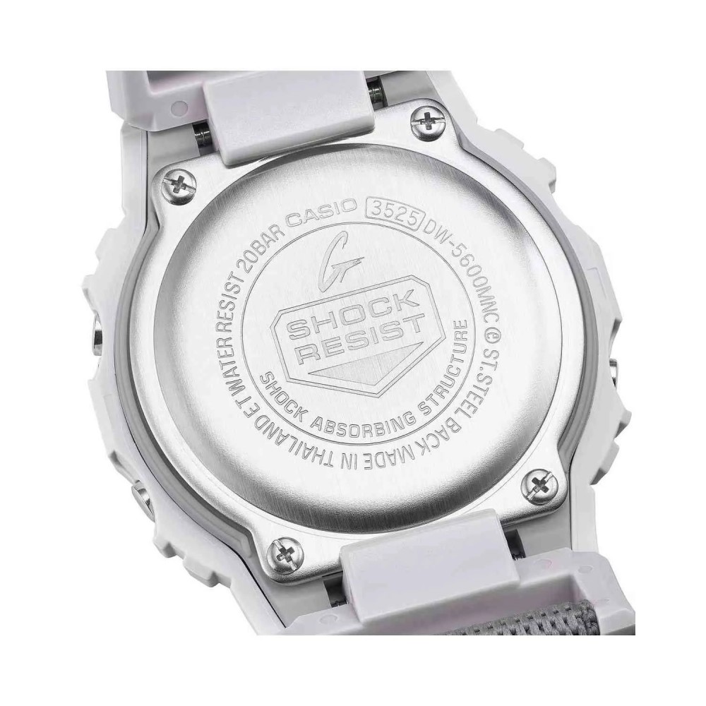 CASIO G-Shock Χρονογράφος Ρολόι Δίχρωμο Υφασμάτινο λουράκι DW-5600MNC-7A8ER