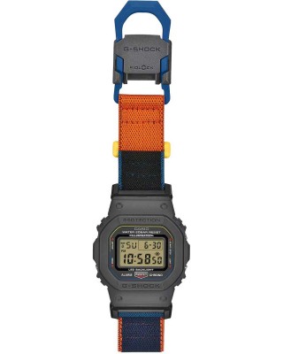 CASIO G-Shock Χρονογράφος Ρολόι Δίχρωμο Υφασμάτινο λουράκι DW-5600MNC-8A2ER
