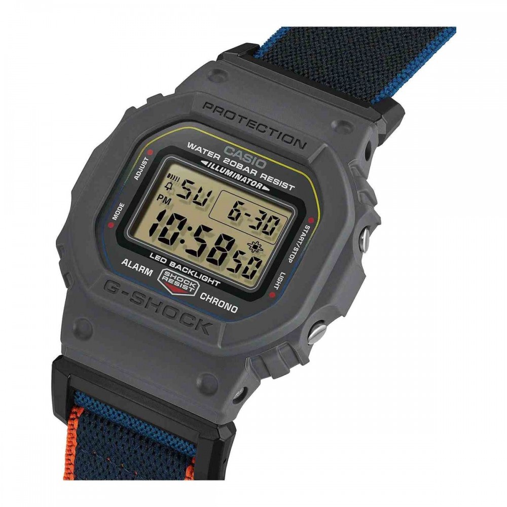 CASIO G-Shock Ανδρικό Ρολόι Πολύχρωμο Υφασμάτινο λουράκι DW-5600MNC-8A2ER