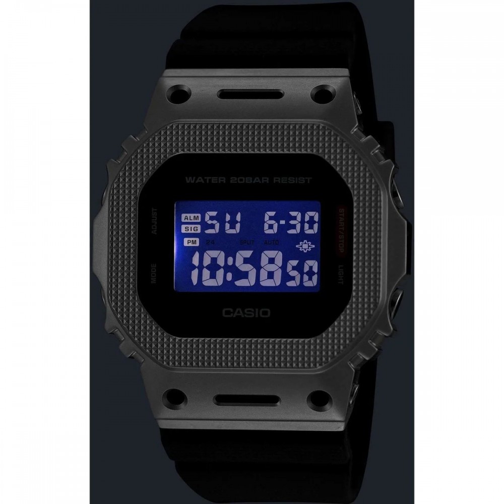 CASIO G-SHOCK Χρονογράφος Ρολόι Μαύρο Καουτσούκ Λουράκι GM-5600M-1ER