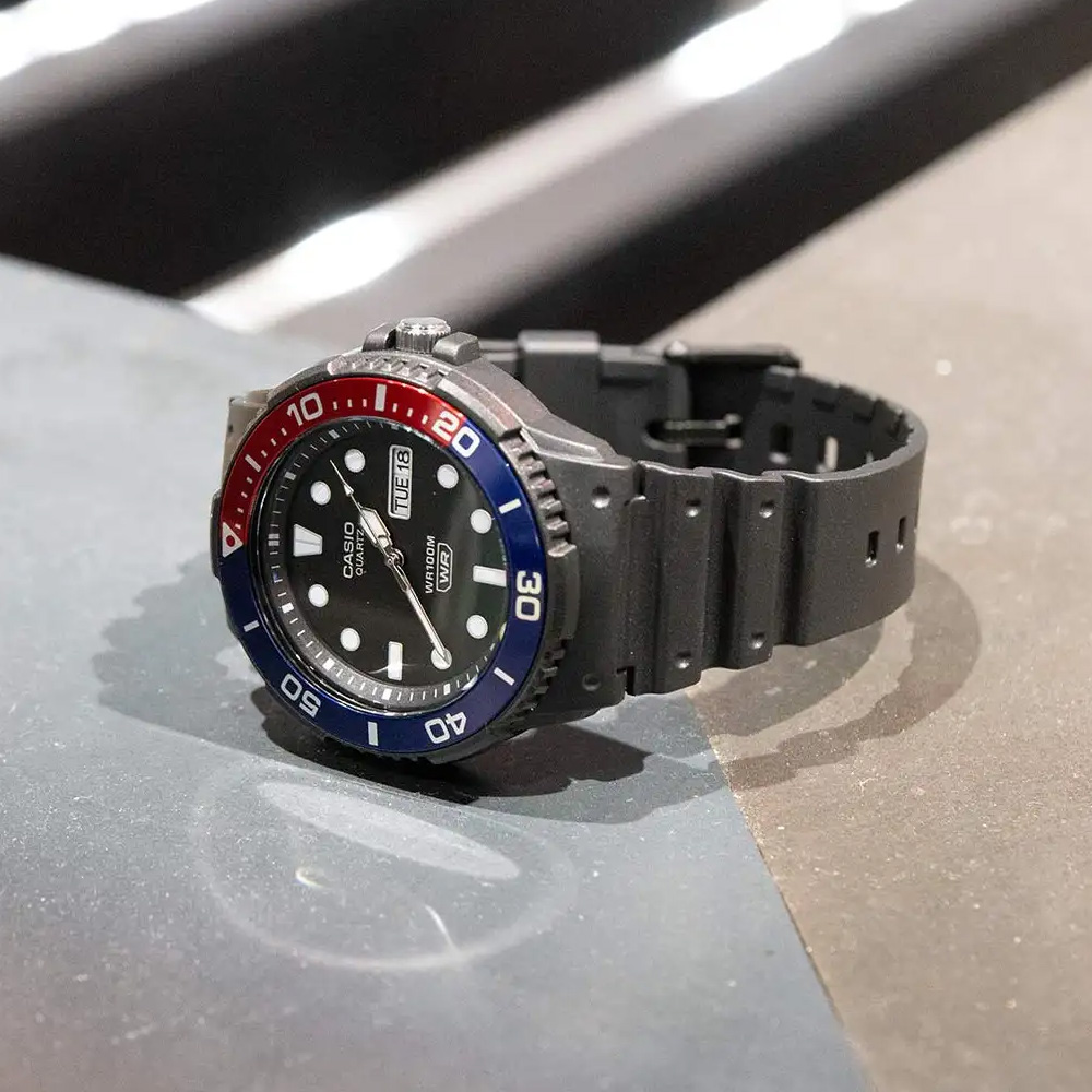 CASIO Collection Ρολόι Μαύρο Λουράκι Καουτσούκ λουράκι MRW-230H-1E2VEF CASIO Collection Ρολόι Μαύρο Λουράκι Καουτσούκ λουράκι MRW-230H-1E2VEF