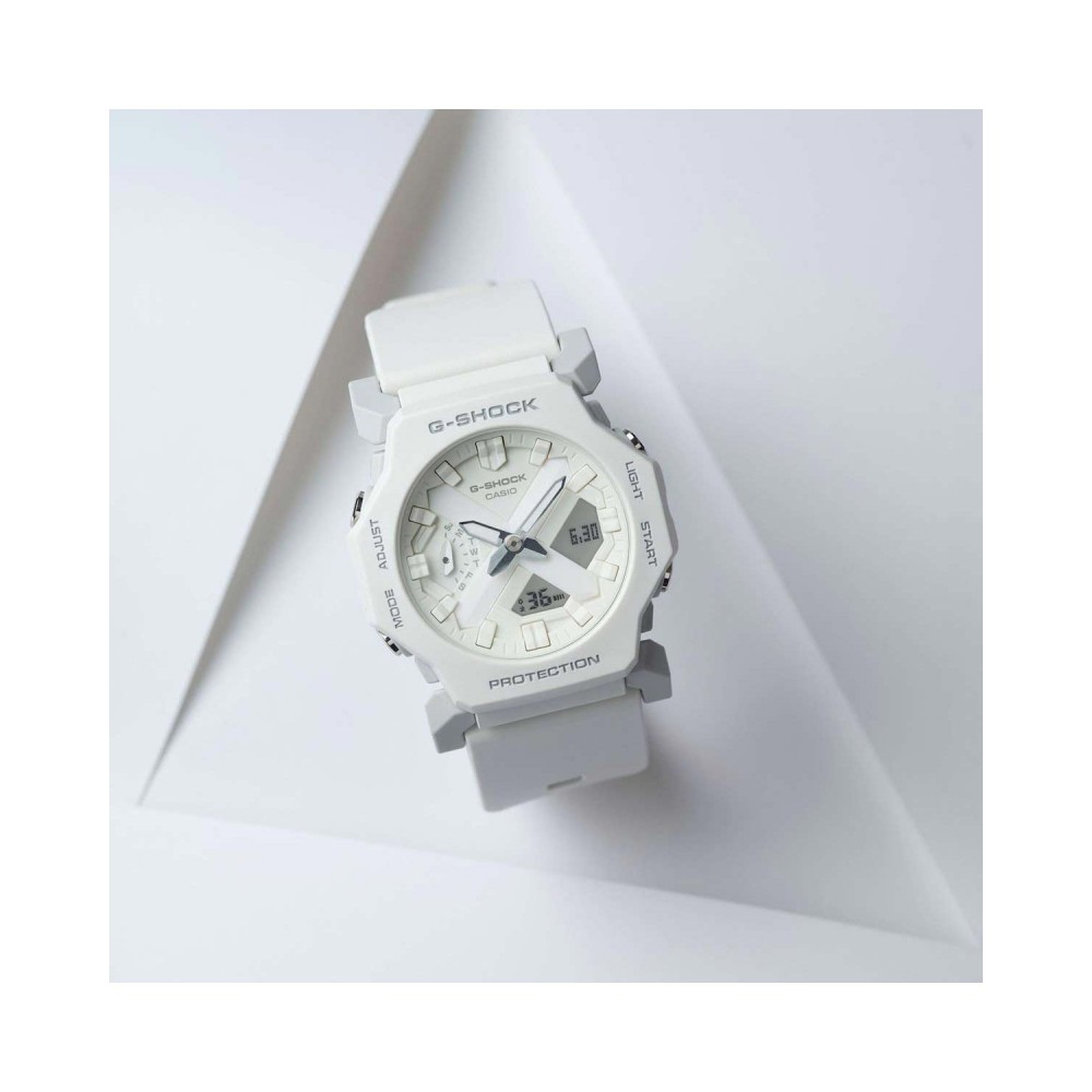 CASIO G-Shock Chronograph Ρολόι Γυναικείο Λευκό Λουράκι Καουτσούκ GA-2300-7AER