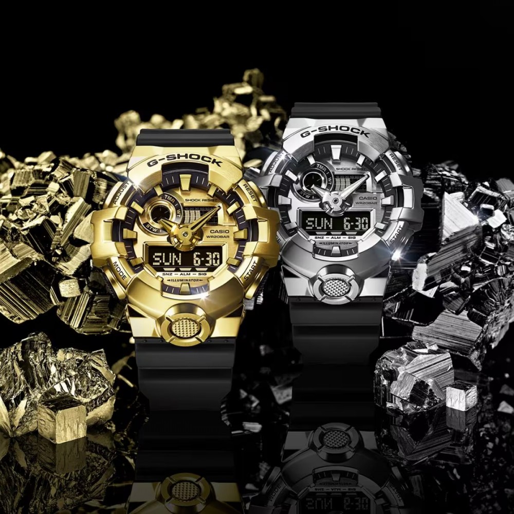 CASIO G-SHOCK Χρονογράφος Ρολόι Μαύρο Λουράκι Καουτσούκ GM-700G-9AER