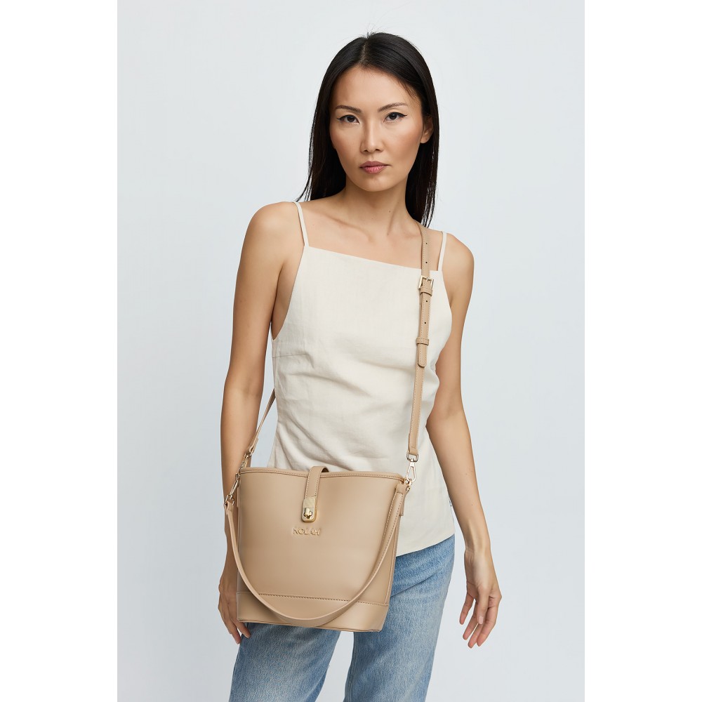 NOLAH Evelina Beige Light Gold Τσάντα ώμου/χιαστί NOLAH Evelina Beige Light Gold Τσάντα ώμου/χιαστί