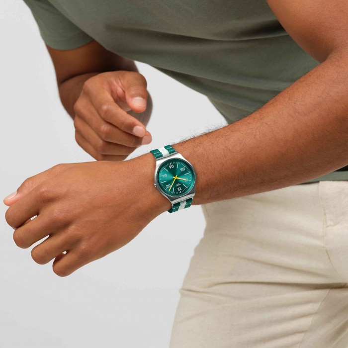 SWATCH CASUAL STRIPE Ρολόι Πολύχρωμο Υφασμάτινο λουράκι SS07S149