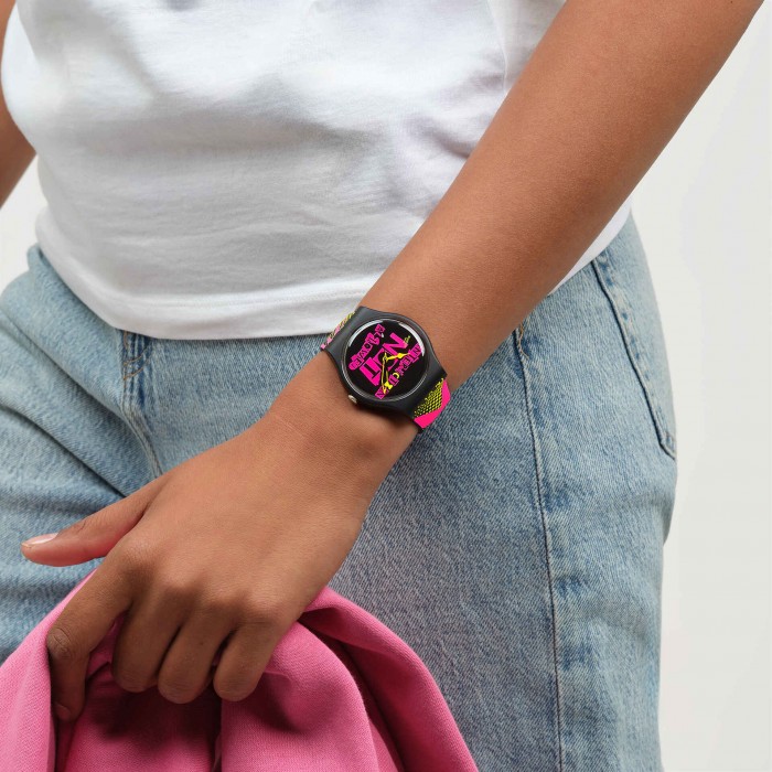 SWATCH DISTORT MODE Ρολόι Μα΄ύρο Λουρί Σιλικόνης SO32B121