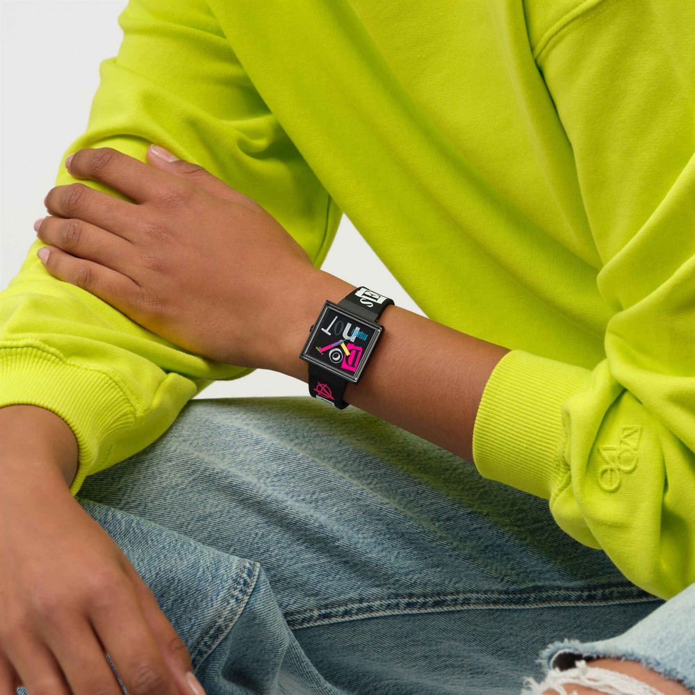 SWATCH PIERCED EDGE Ρολόι Μαύρο Λουράκι Σιλικόνης SO34B100