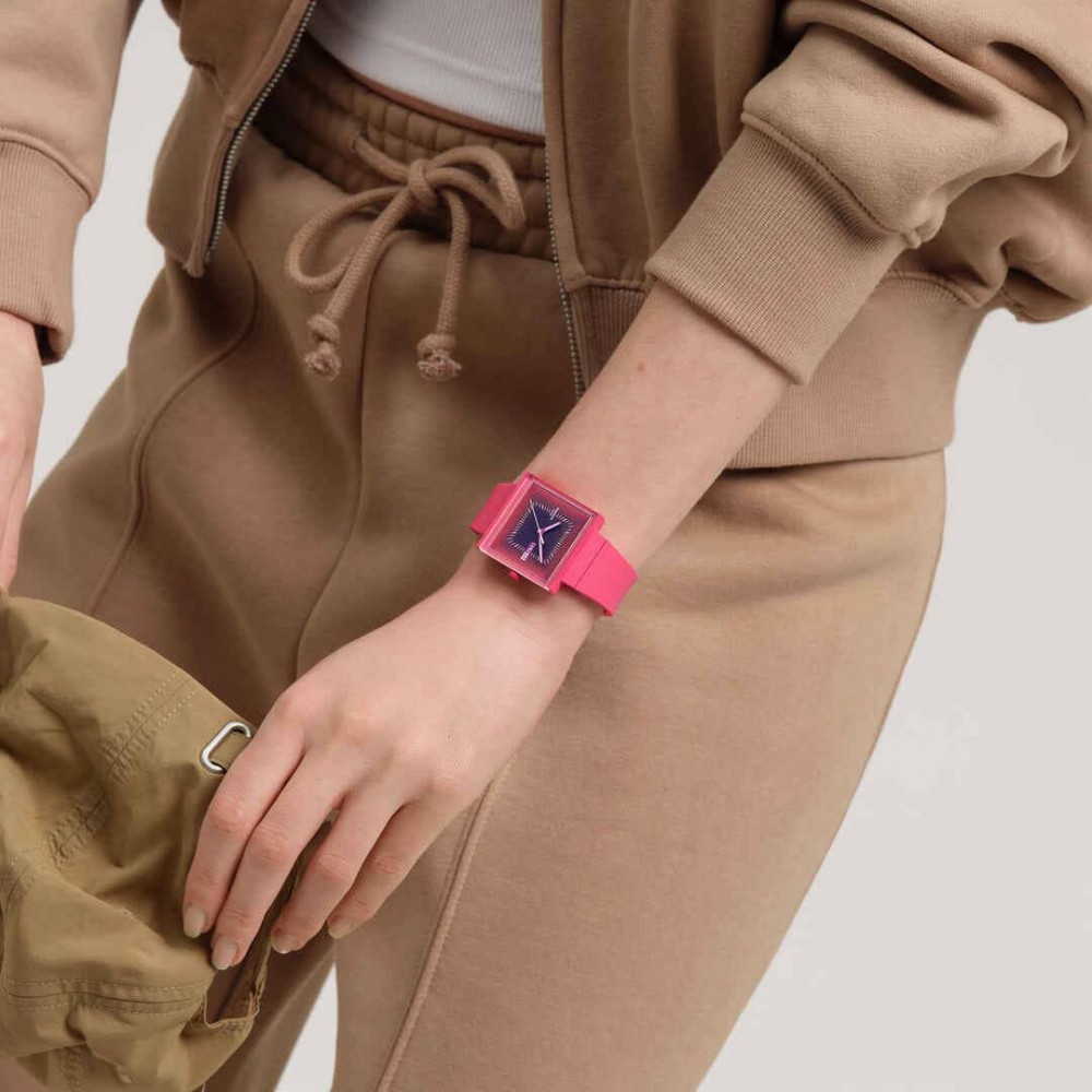 SWATCH SQUARELY BERRY Ρολόι Unisex Ροζ Βιολογικής Προέλευσης λουράκι SO34R700 SWATCH SQUARELY BERRY Ρολόι Unisex Ροζ Βιολογικής Προέλευσης λουράκι SO34R700