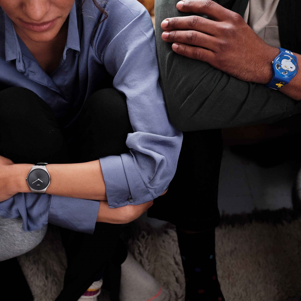 SWATCH BLACK QUILTED Ρολόι Γυναικείο Μαύρο Δερμάτινο Λουράκι SYXS136
