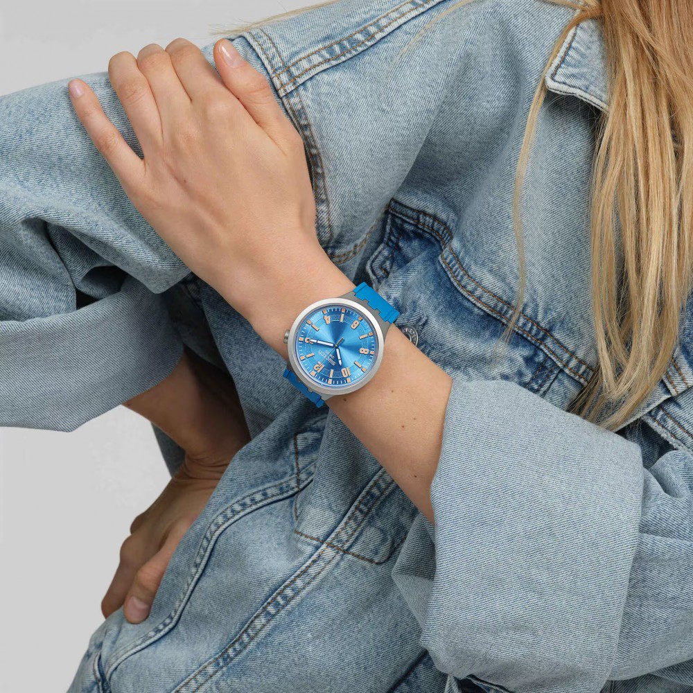 SWATCH BLUE IN THE WORKS Unisex Μπλε Λουράκι Σιλικόνης SB07S115