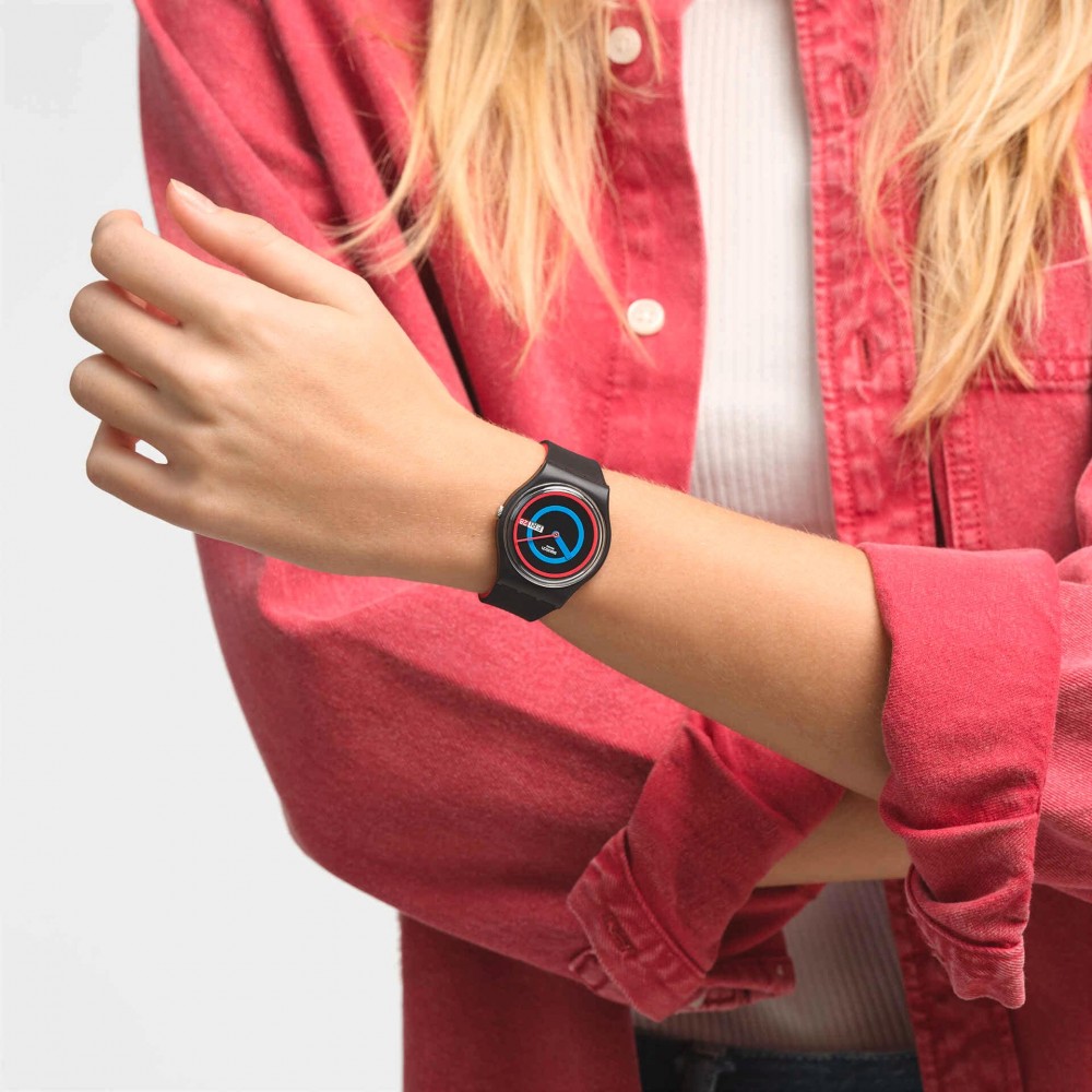 SWATCH CIRCLING BLACK Ρολόι μαύρο λουράκι σιλικόνης SO28B706