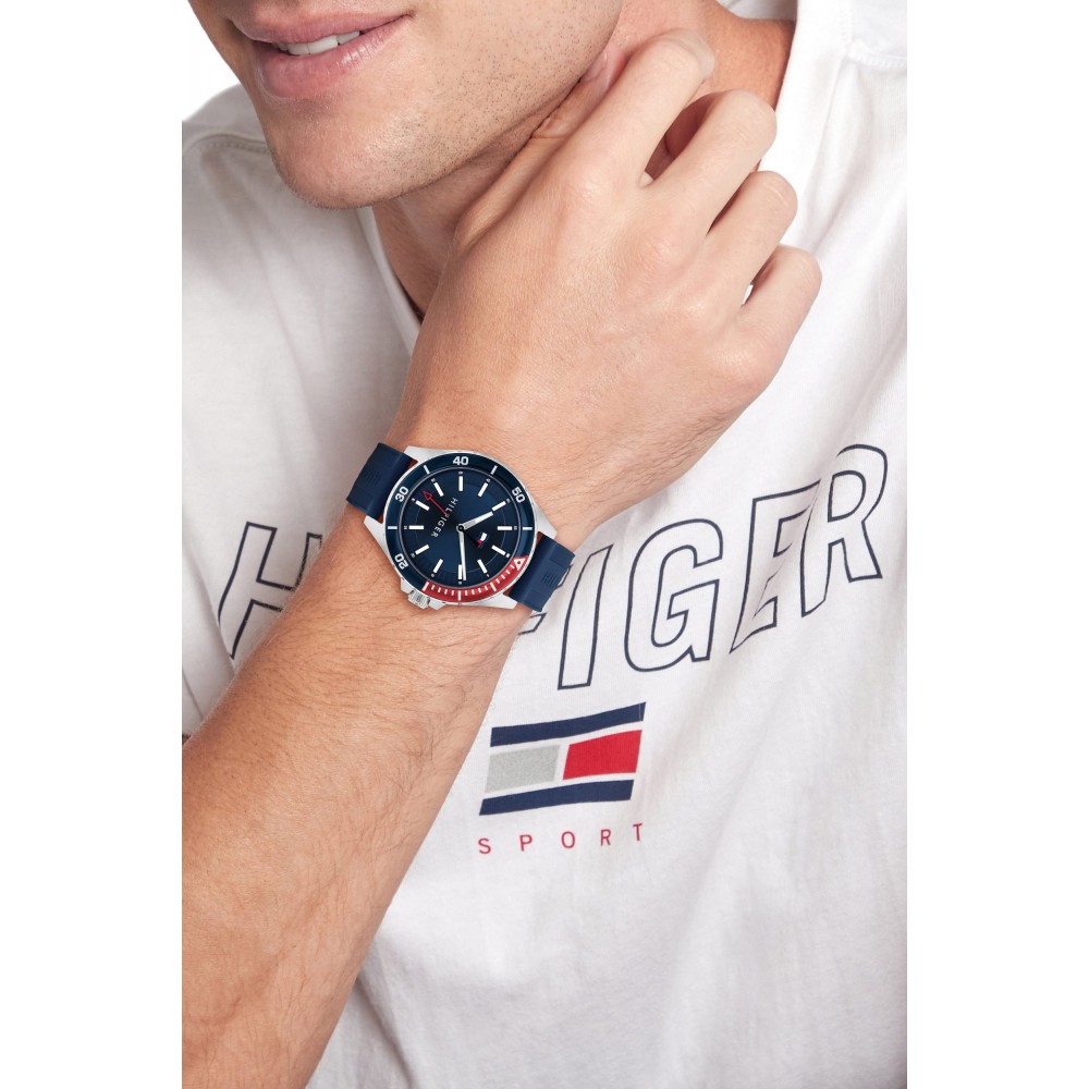 Tommy HILFIGER Logan Ρολόι Ανδρικό Μπλε Καουτσούκ λουράκι 1792009