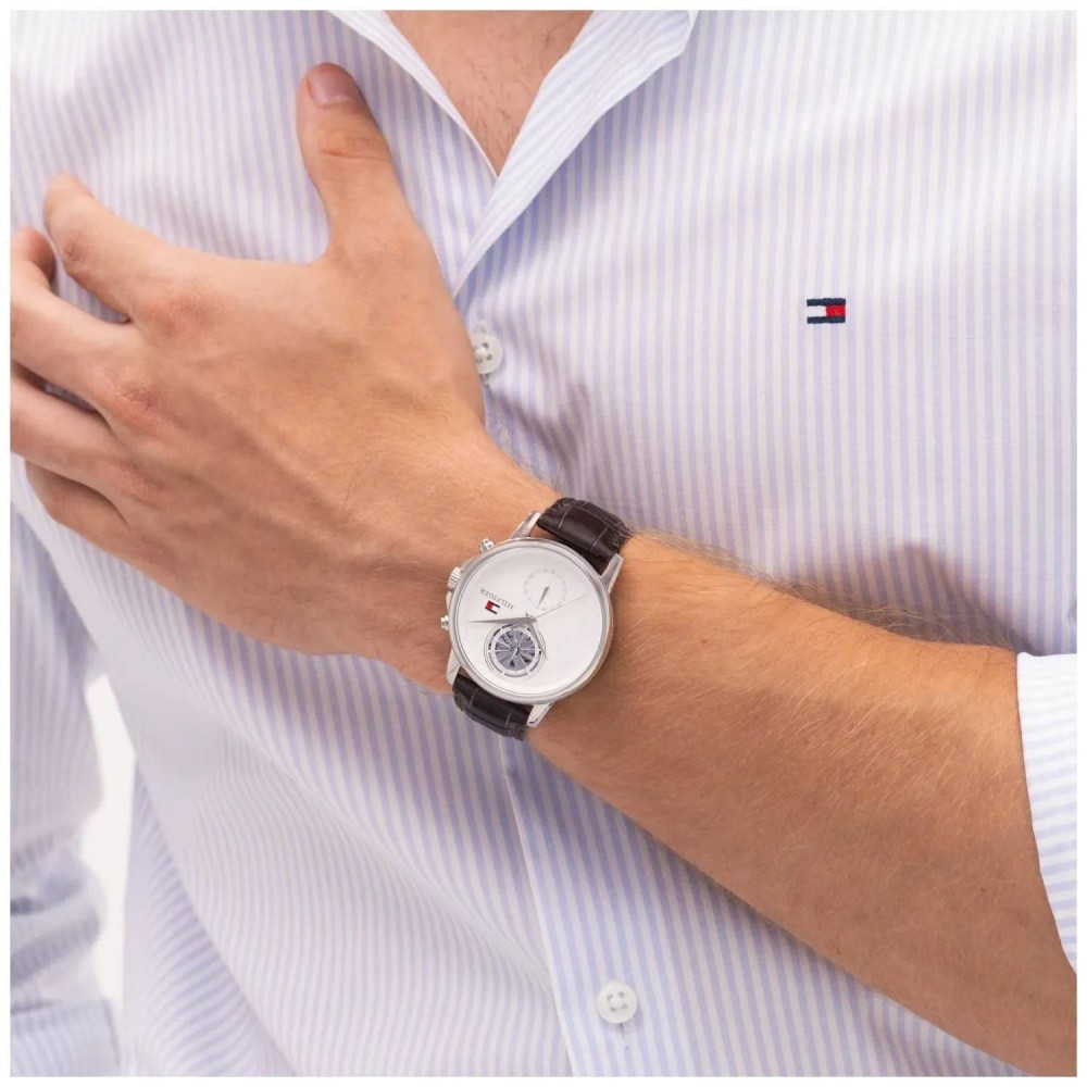 Tommy HILFIGER Stewart Ρολόι Ανδρικό Καφέ Δερμάτινο λουράκι 1710746 Tommy HILFIGER Stewart Ρολόι Ανδρικό Καφέ Δερμάτινο λουράκι 1710746