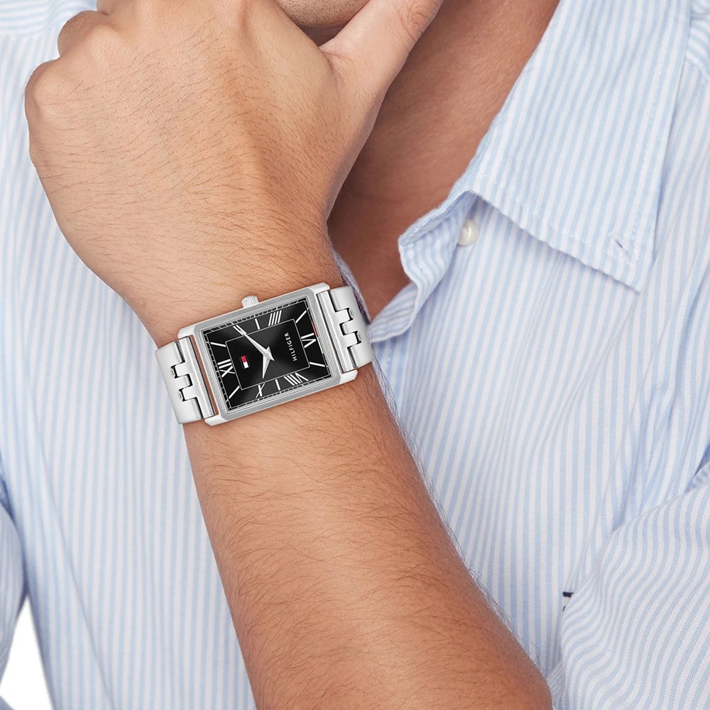 Tommy HILFIGER BEN Ρολόι Ανδρικό Τετραγωνο Ασημί Ανοξείδωτο Ατσάλι μπρασελέ 1710773